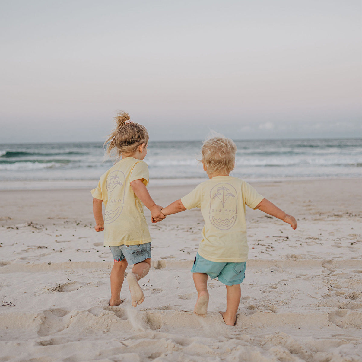 Family-beach-days-beach-hire-for-kids-Gold-Coast.jpg